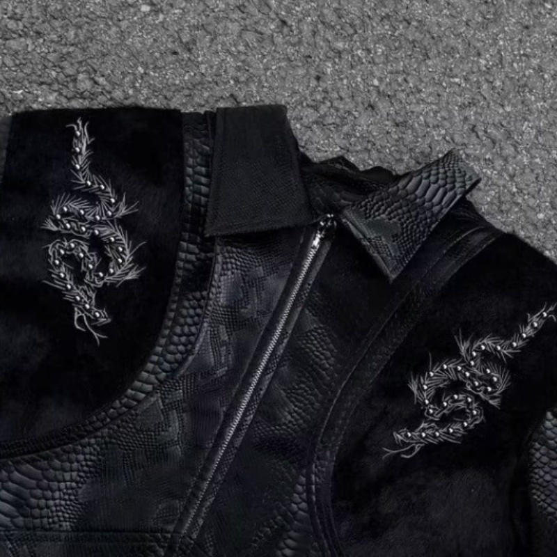 Men Black Snake Embossed Jacke - đánh giá và giá Embroidery Jacket